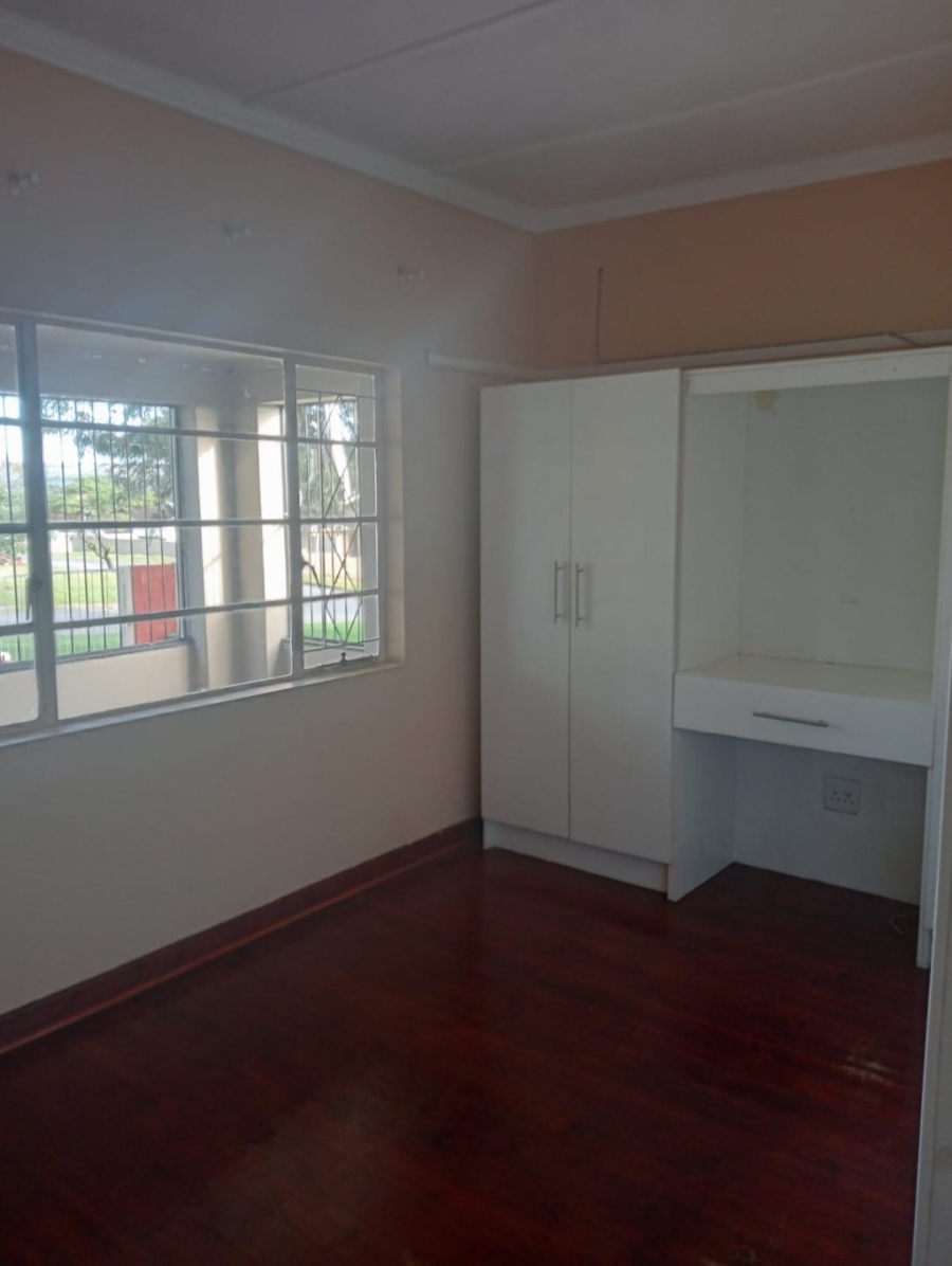 3 Bedroom Property for Sale in Summerpride Eastern Cape